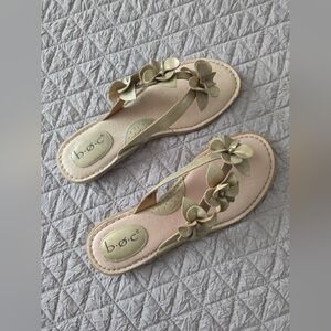 B.O.C. | Gold Slip On Sandals with Floral Details | Women's Size 9M